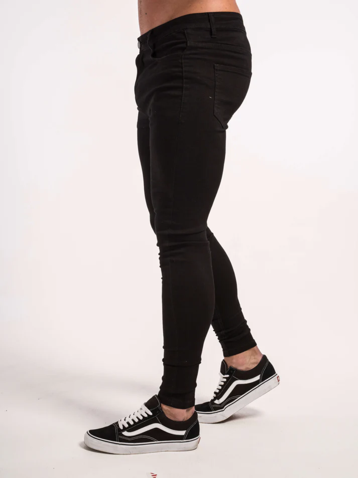BASIC JEANS | BLACK